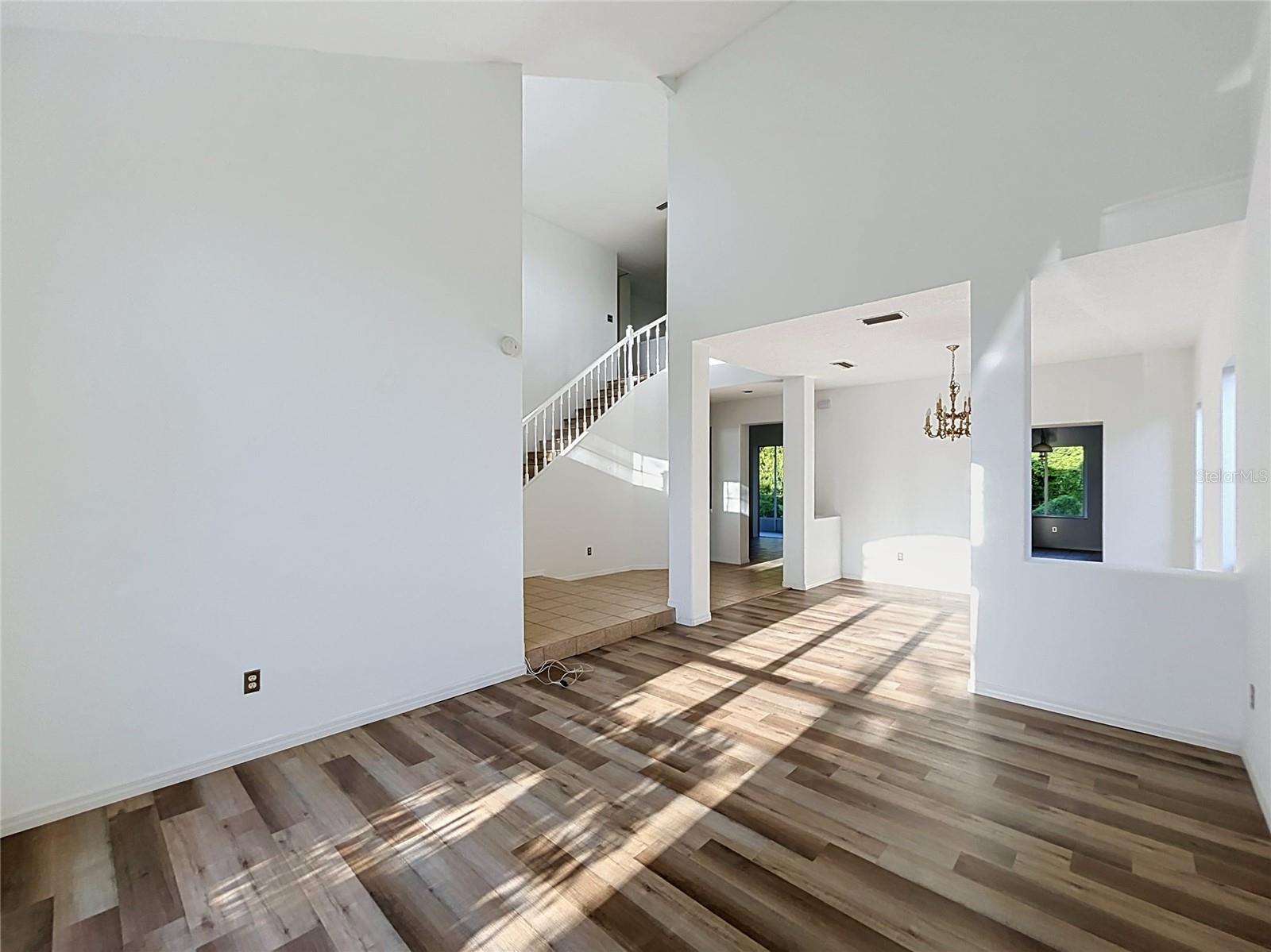 9122 ROCKROSE DR — photo 7