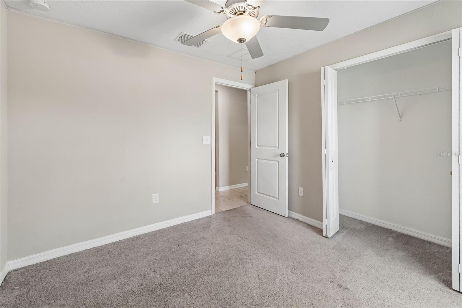 5404 BLUE AZURE DR — photo 13