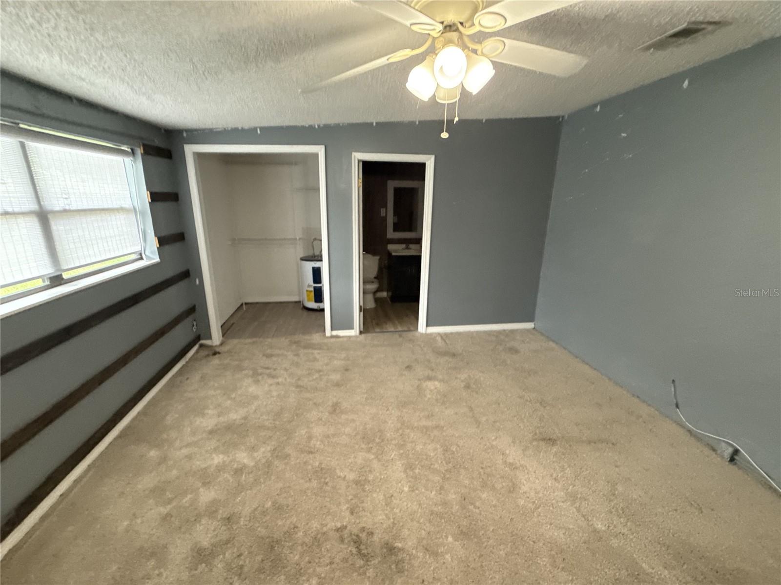 1806 N WATERMAN DR — photo 12