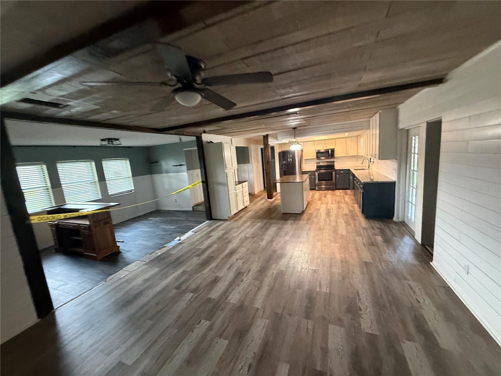 1806 N WATERMAN DR — photo 5