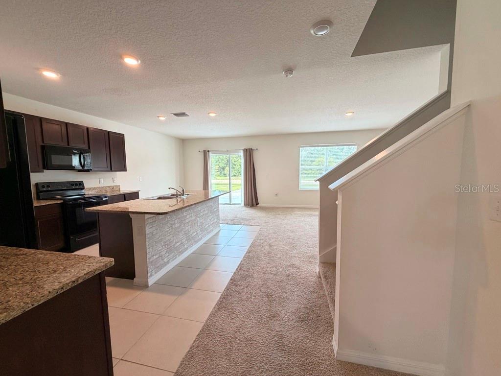 7060 SILVERADO RANCH BLVD — photo 5