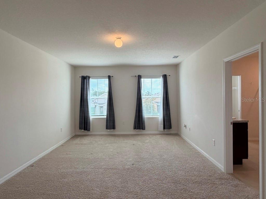7060 SILVERADO RANCH BLVD — photo 9
