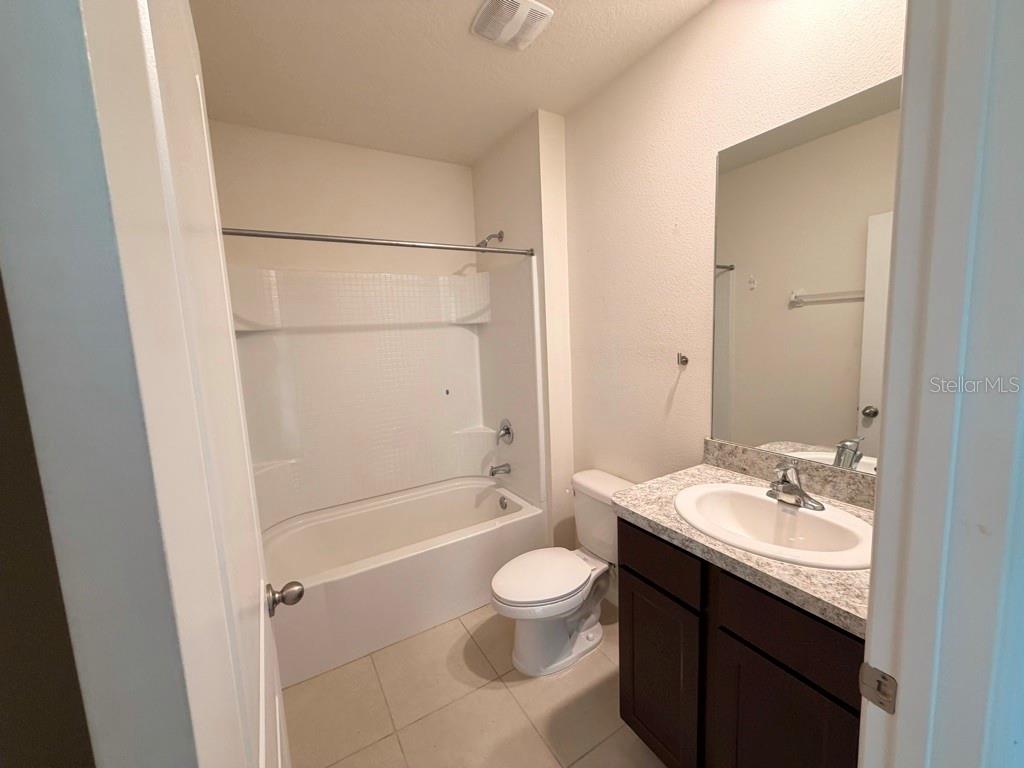 7060 SILVERADO RANCH BLVD — photo 8