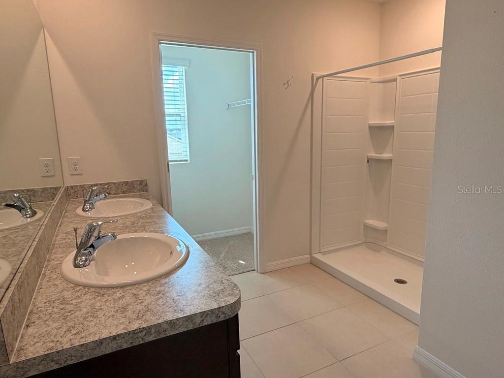 7060 SILVERADO RANCH BLVD — photo 10