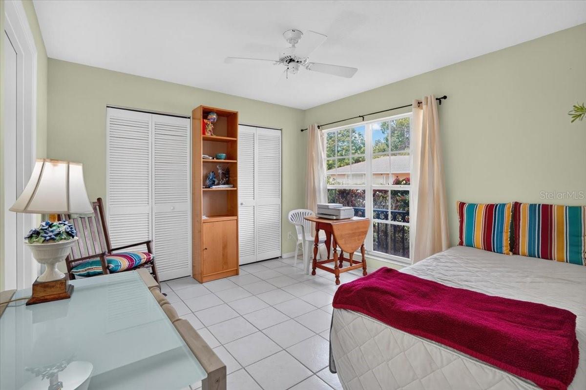 122 49TH CT E — photo 17