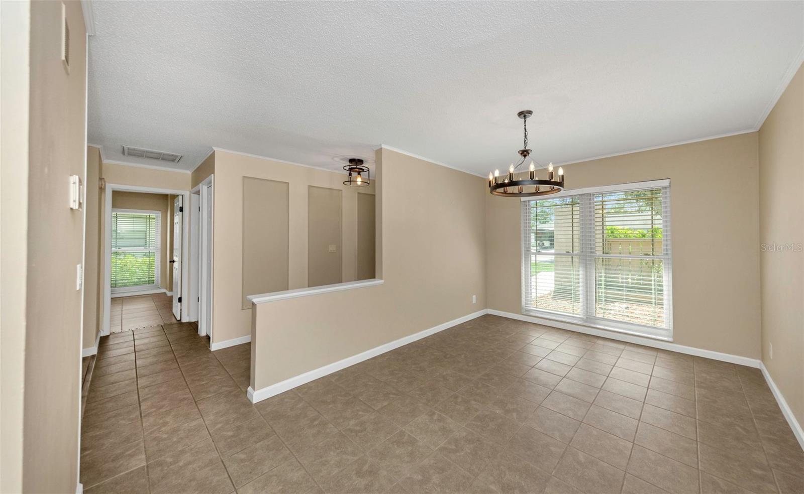 3582 FAIRWAY FOREST DR — photo 7