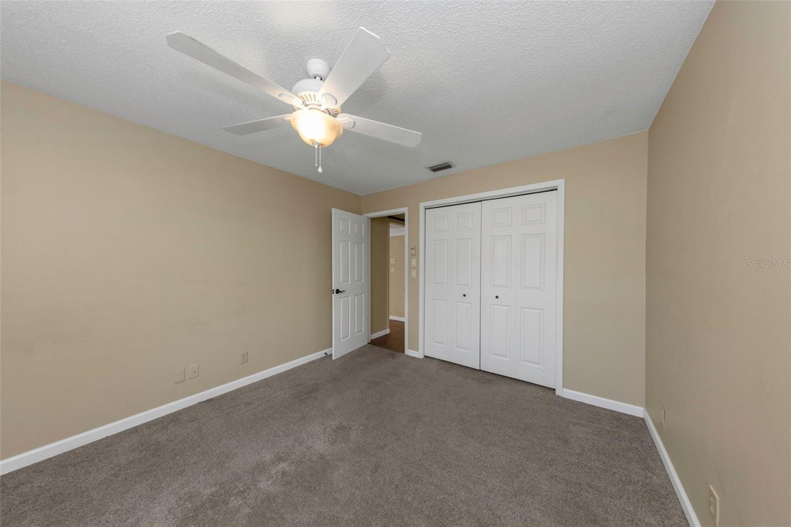 3582 FAIRWAY FOREST DR — photo 22