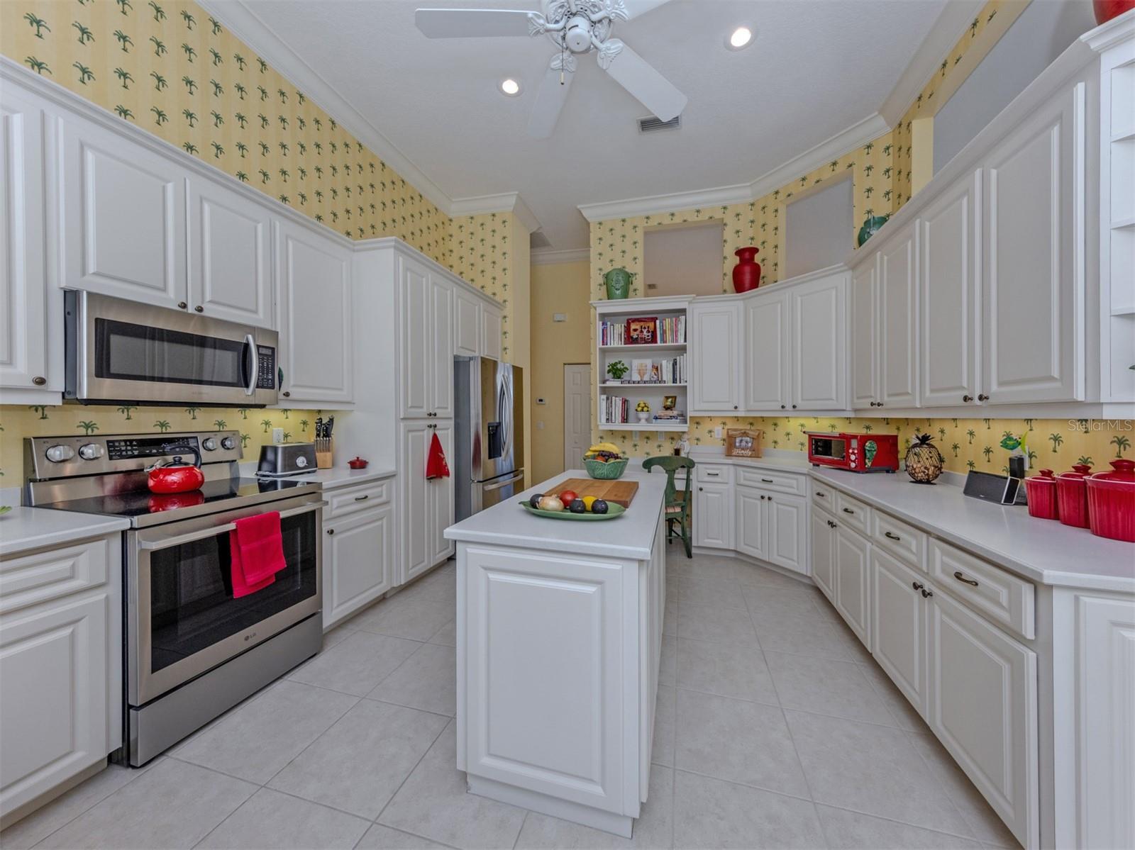 331 OTTER CREEK DR — photo 9