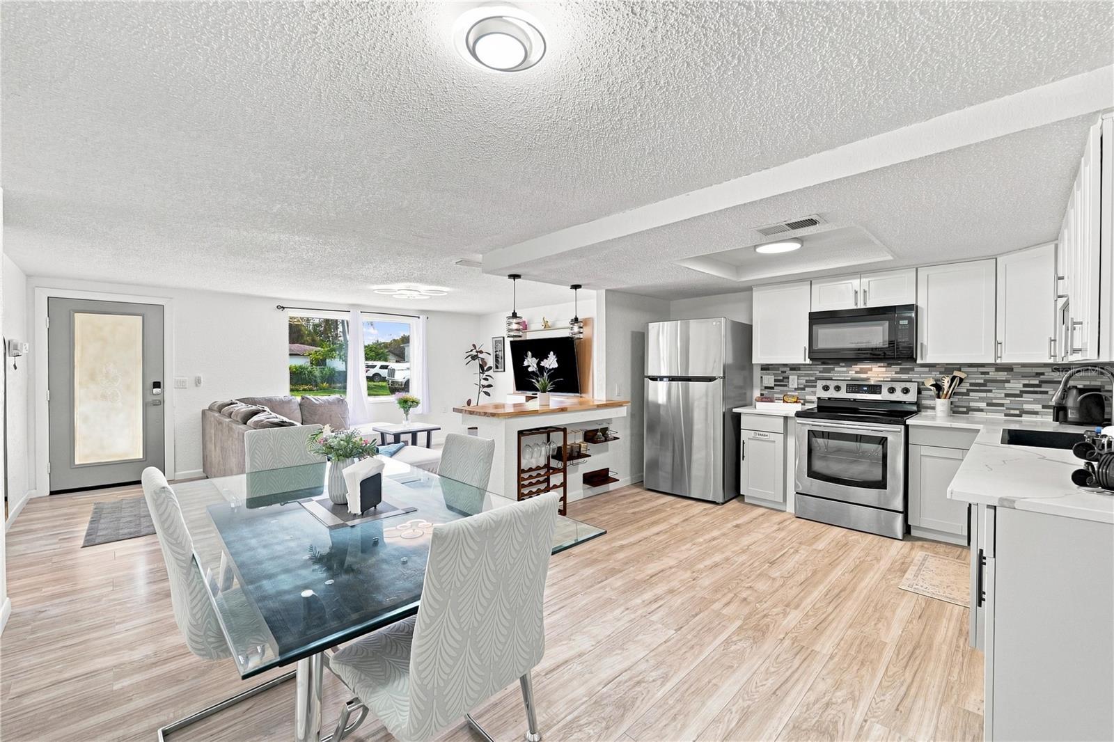 5531 QUIST DR — photo 9