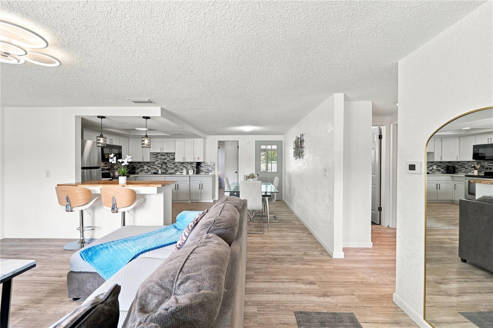 5531 QUIST DR — photo 6