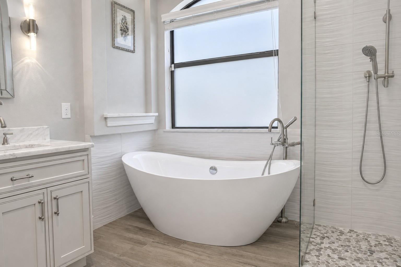 2197 NITA TER — photo 17