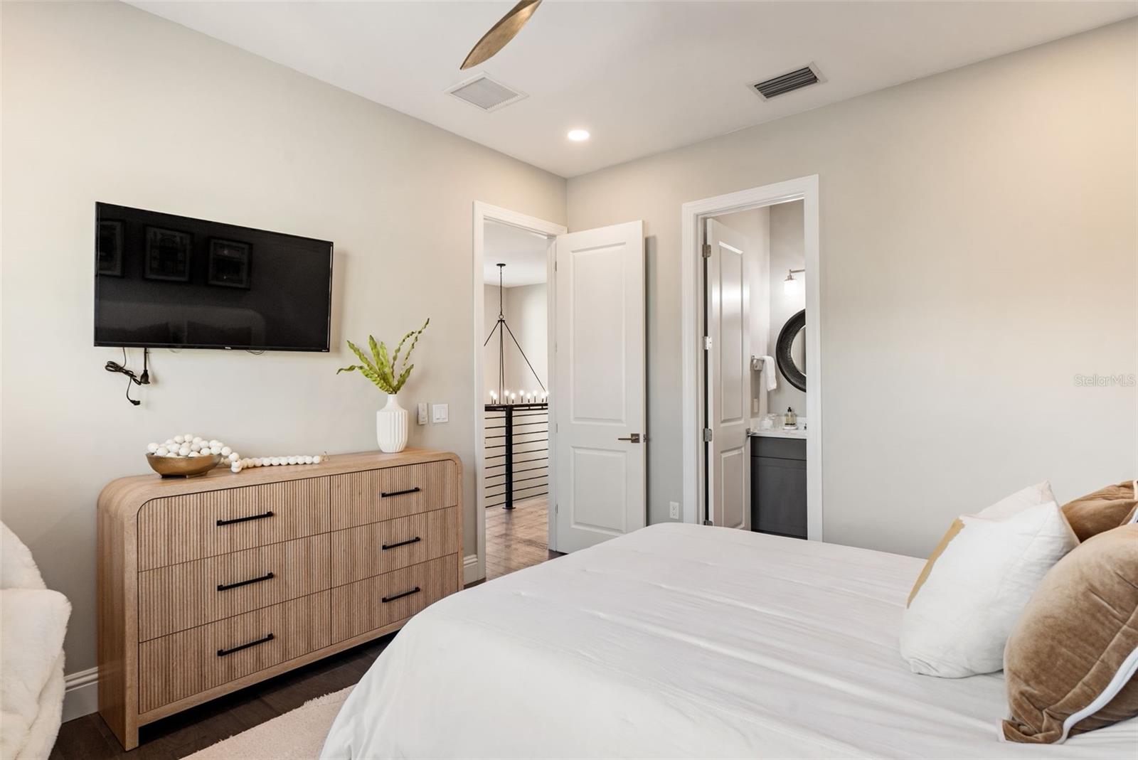5215 W NEPTUNE WAY — photo 43
