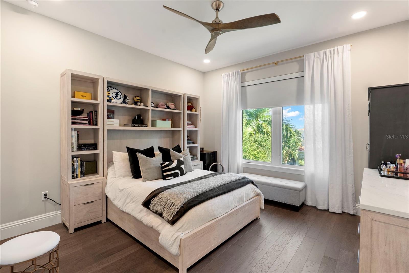 5215 W NEPTUNE WAY — photo 39