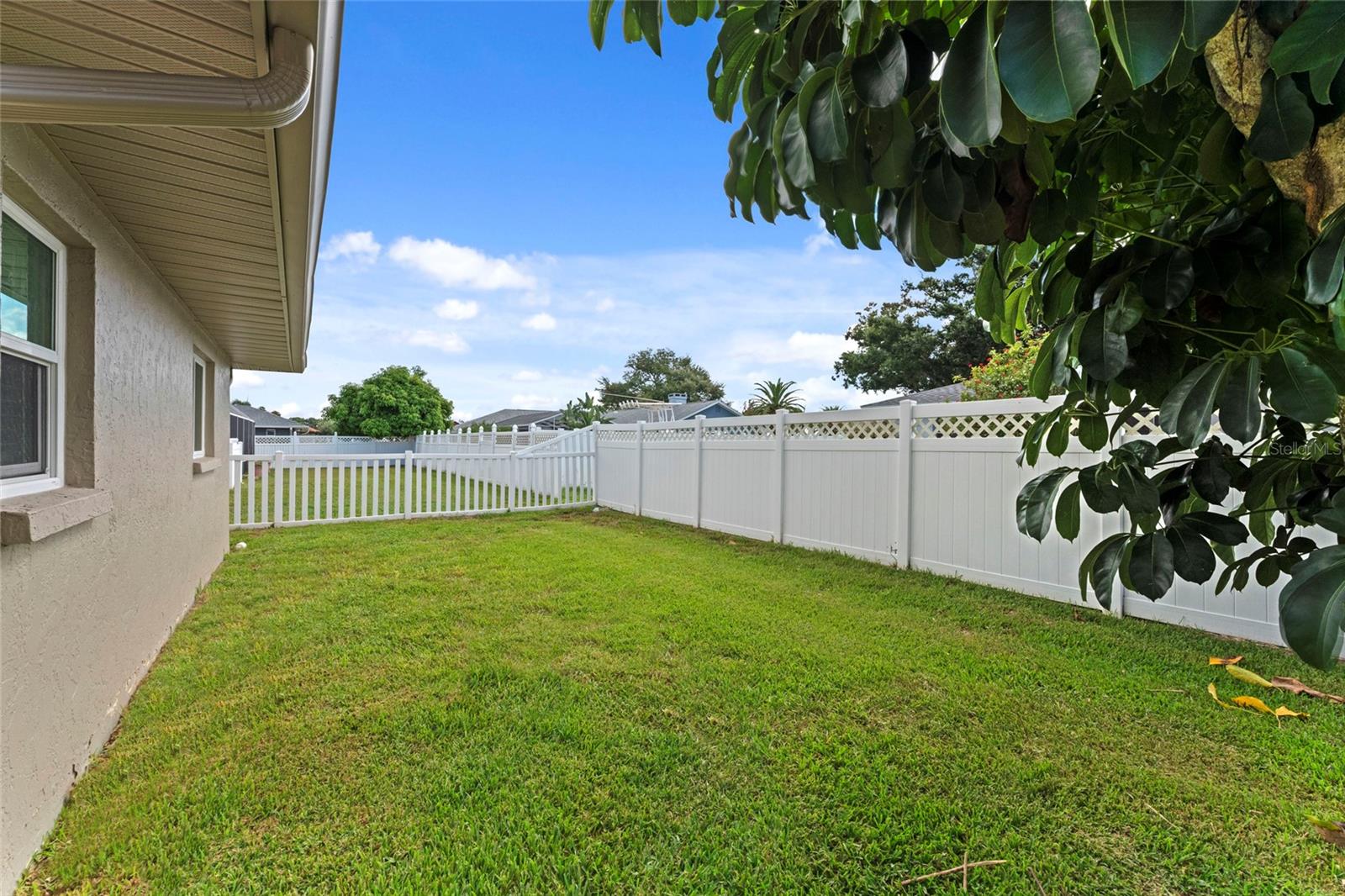 1252 WATERSIDE LN — photo 41