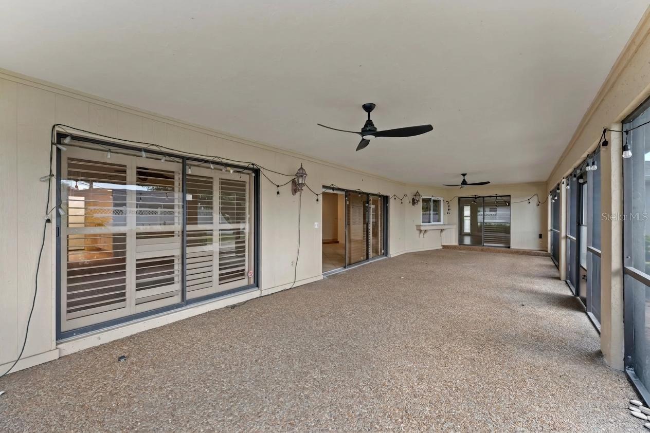 1252 WATERSIDE LN — photo 36