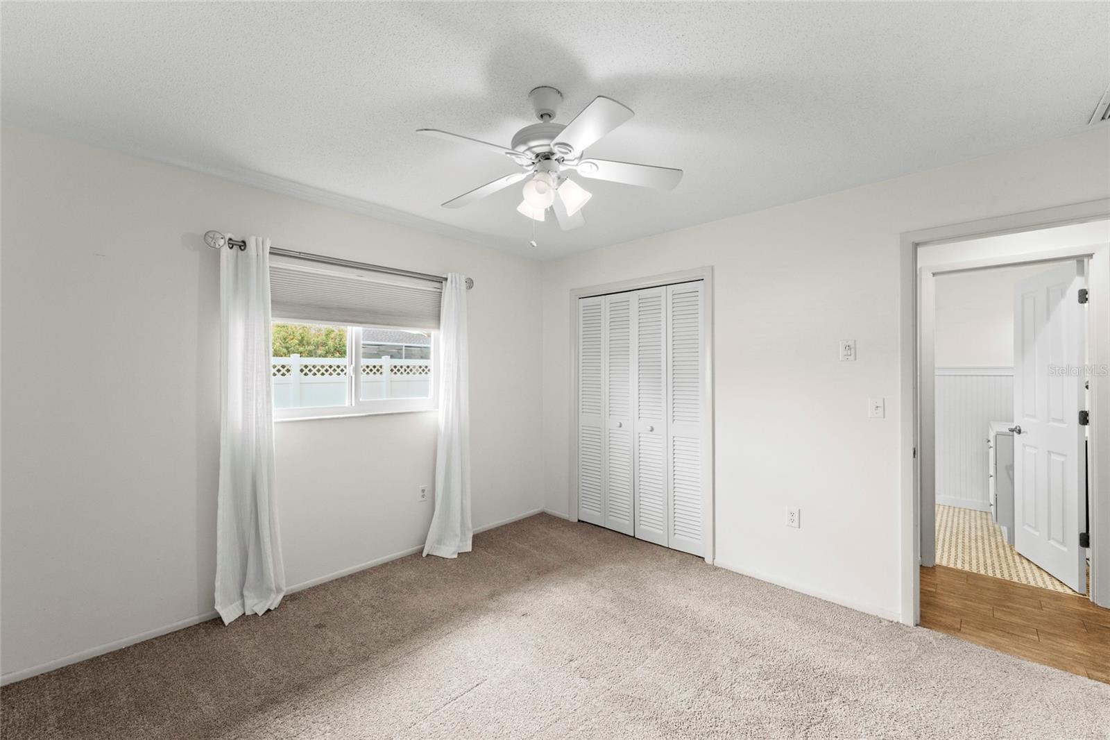1252 WATERSIDE LN — photo 20
