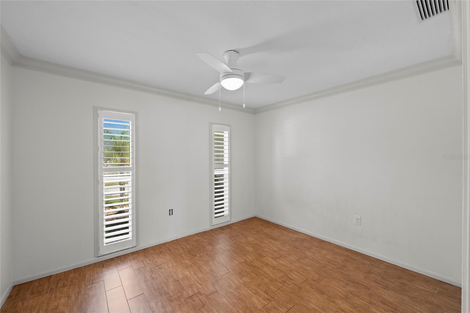 1252 WATERSIDE LN — photo 18