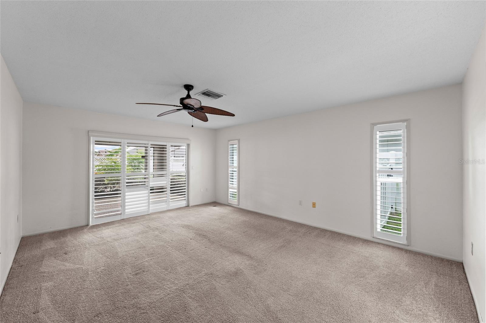 1252 WATERSIDE LN — photo 27