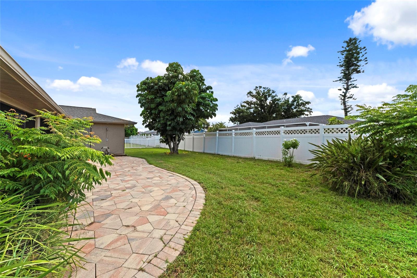 1252 WATERSIDE LN — photo 40