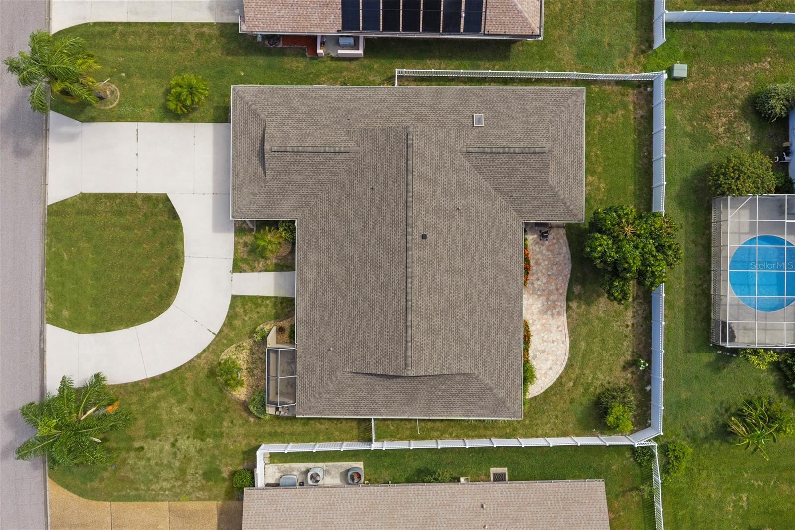 1252 WATERSIDE LN — photo 48