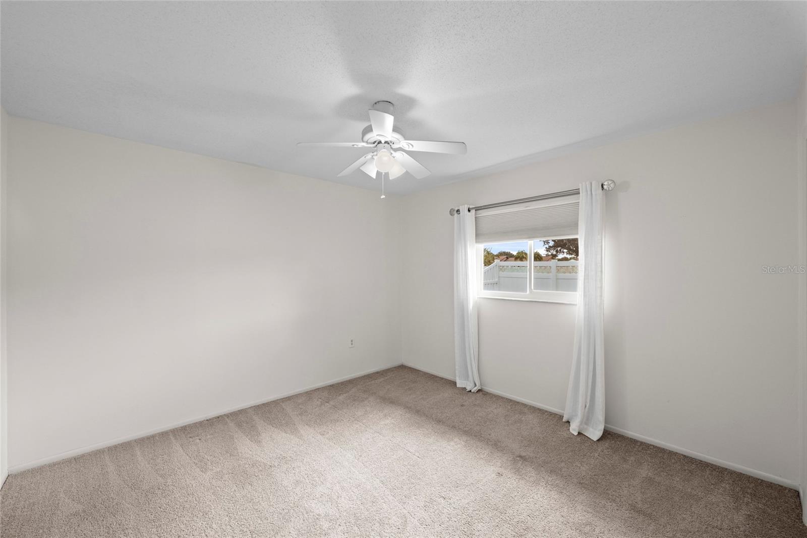 1252 WATERSIDE LN — photo 21