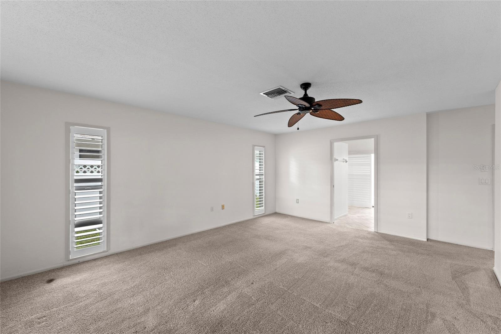 1252 WATERSIDE LN — photo 29