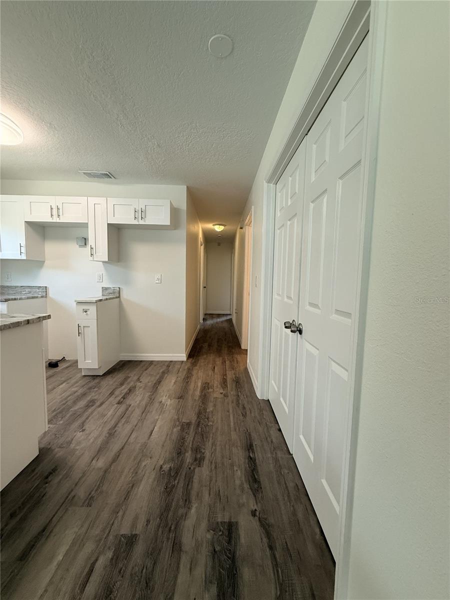 1013 6TH ST E — photo 5