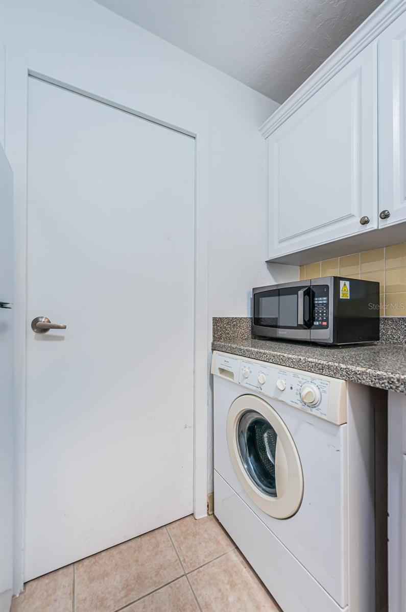 10355 PARADISE BLVD #711 — photo 27