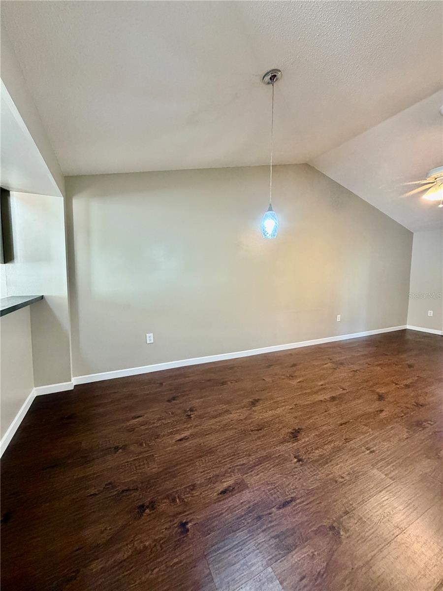 5928 36TH AVENUE CIR W #E — photo 9