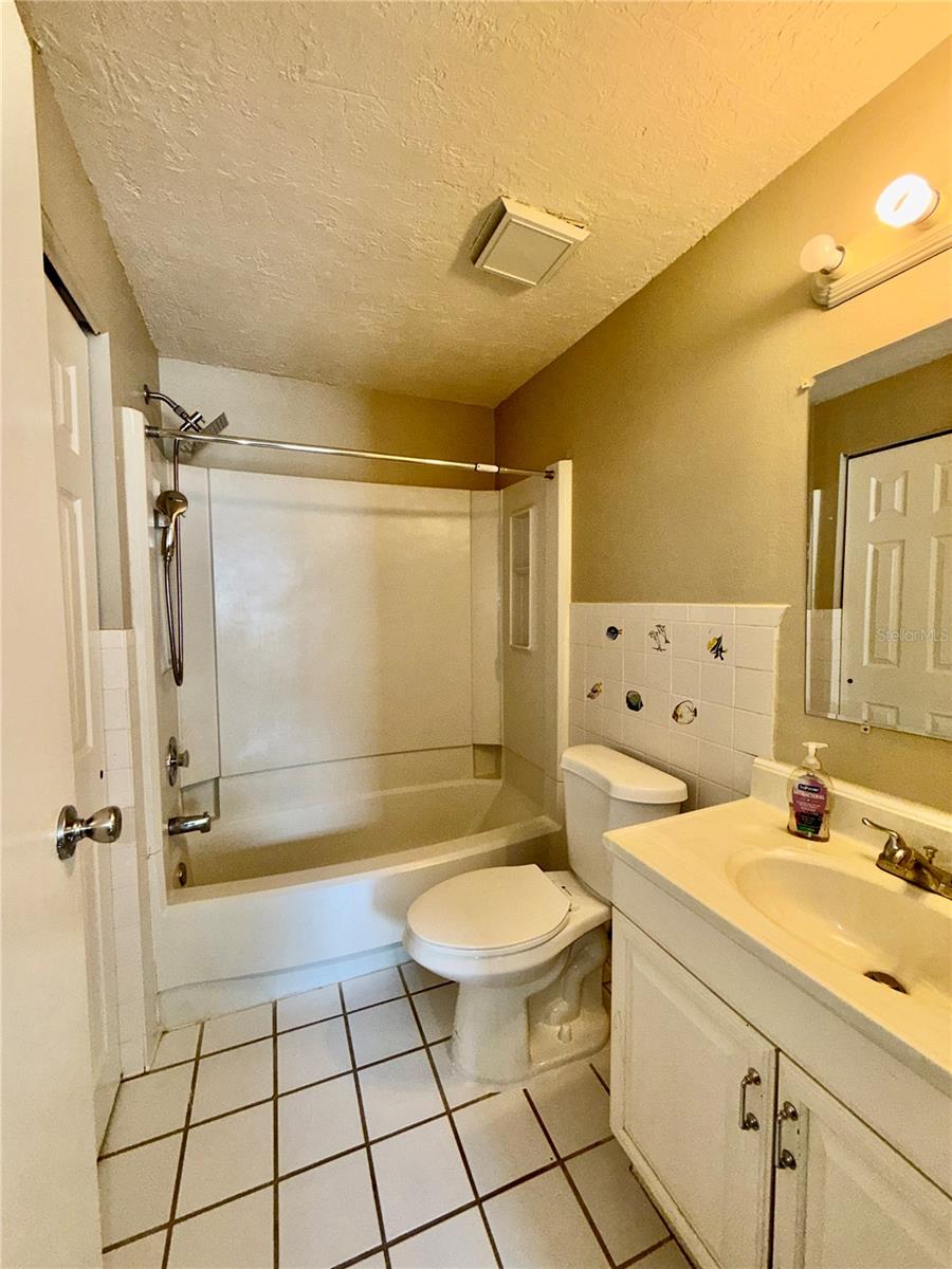 5928 36TH AVENUE CIR W #E — photo 17