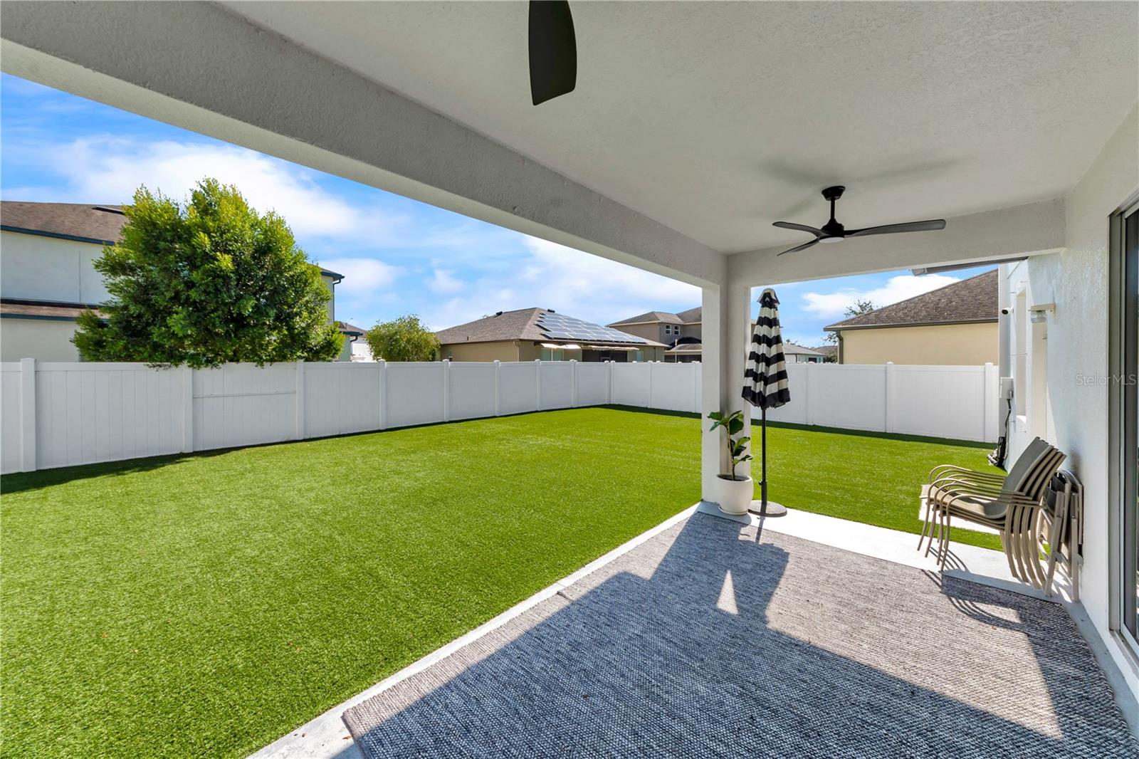 18617 MILTON KEYNES CT — photo 47