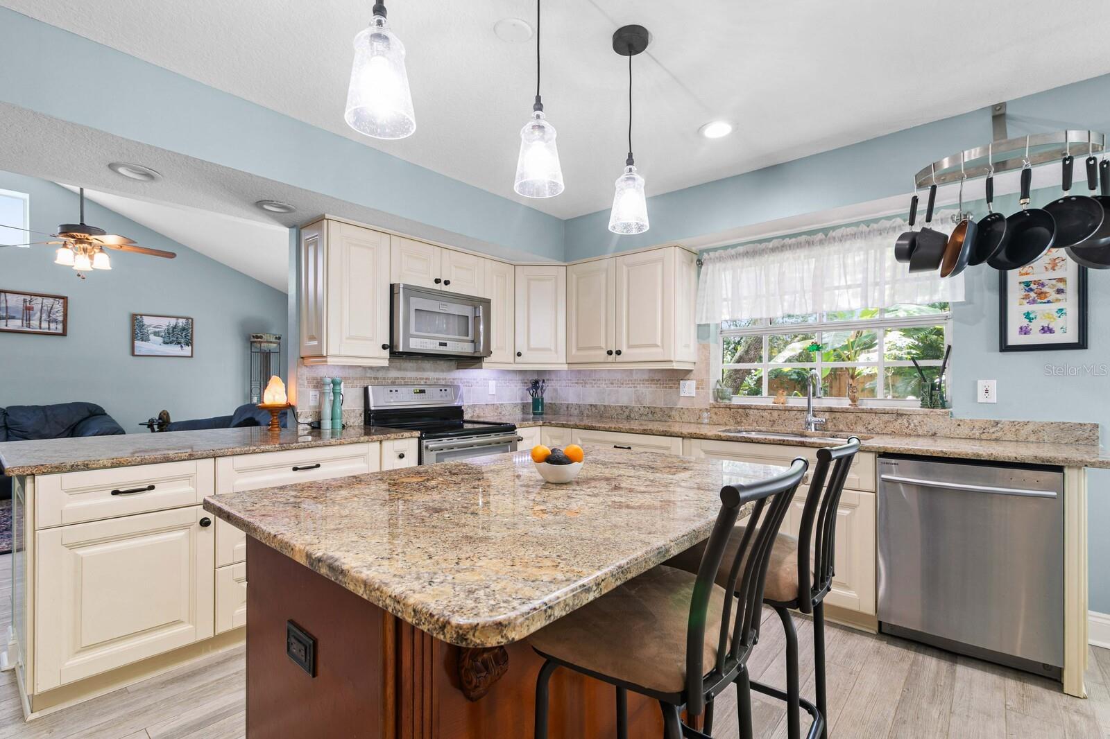 13133 GREENGAGE LN — photo 19