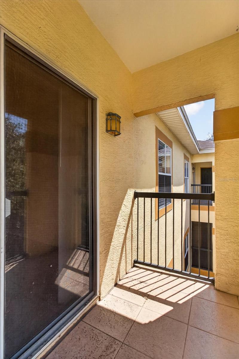5608 PINNACLE HEIGHTS CIR #305 — photo 27