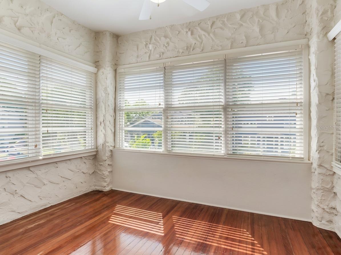 2114 W DEKLE AVE #4 — photo 10