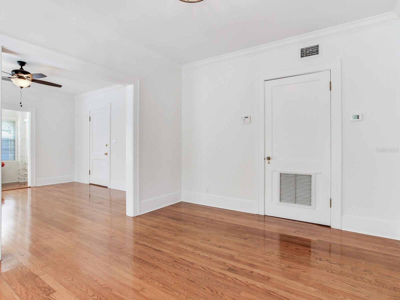 2114 W DEKLE AVE #4 — photo 16