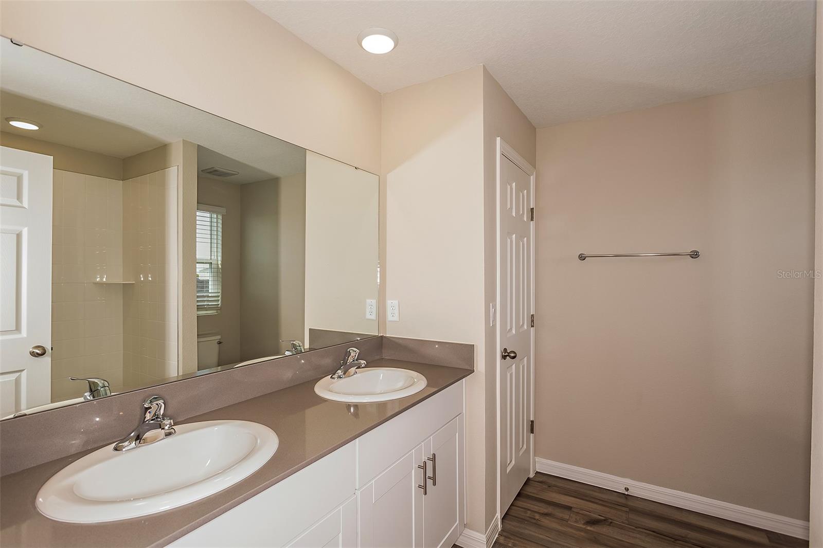 15257 MAUDE LANDING LOOP — photo 6