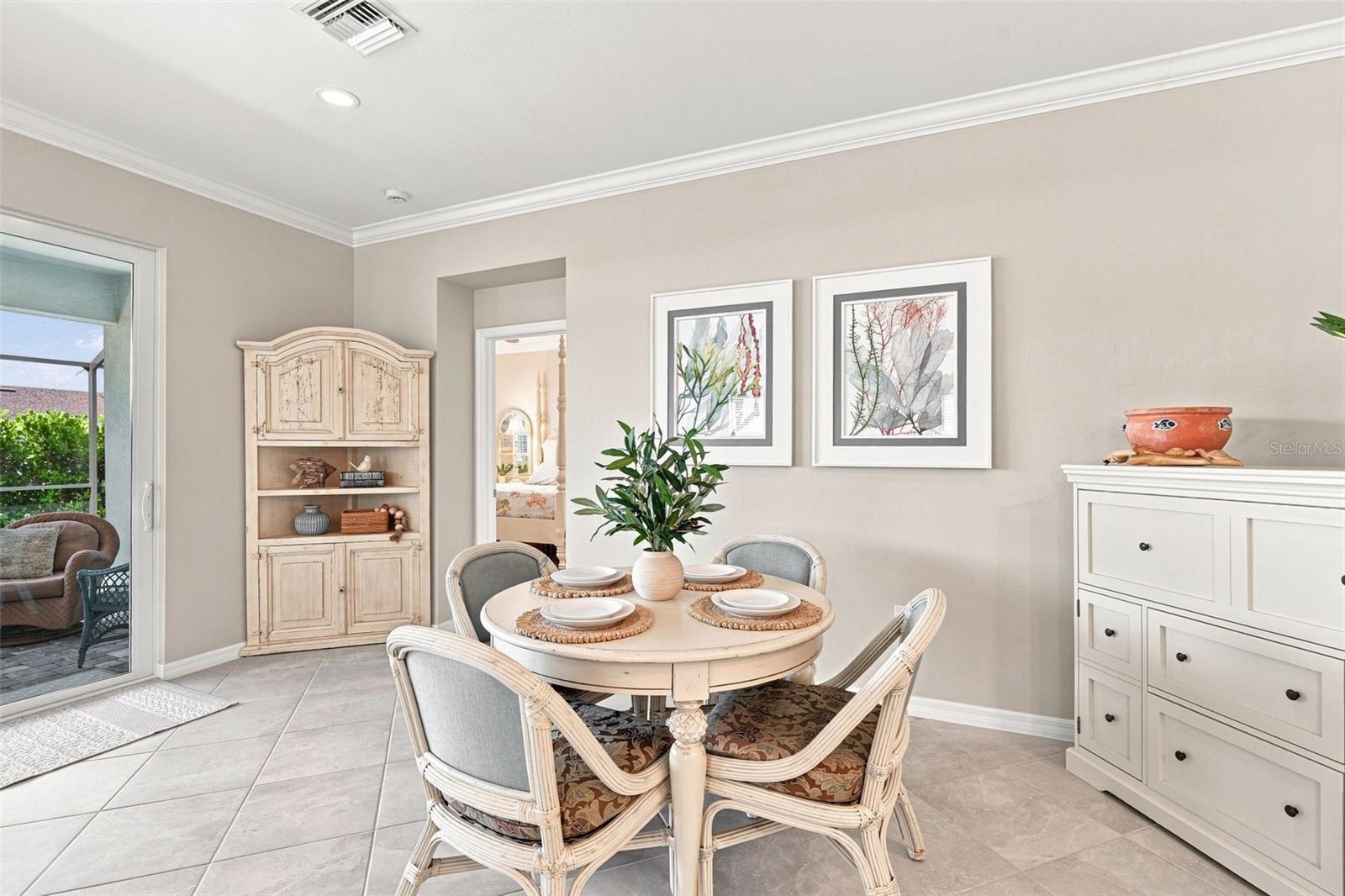 11390 BURGUNDY DR — photo 22