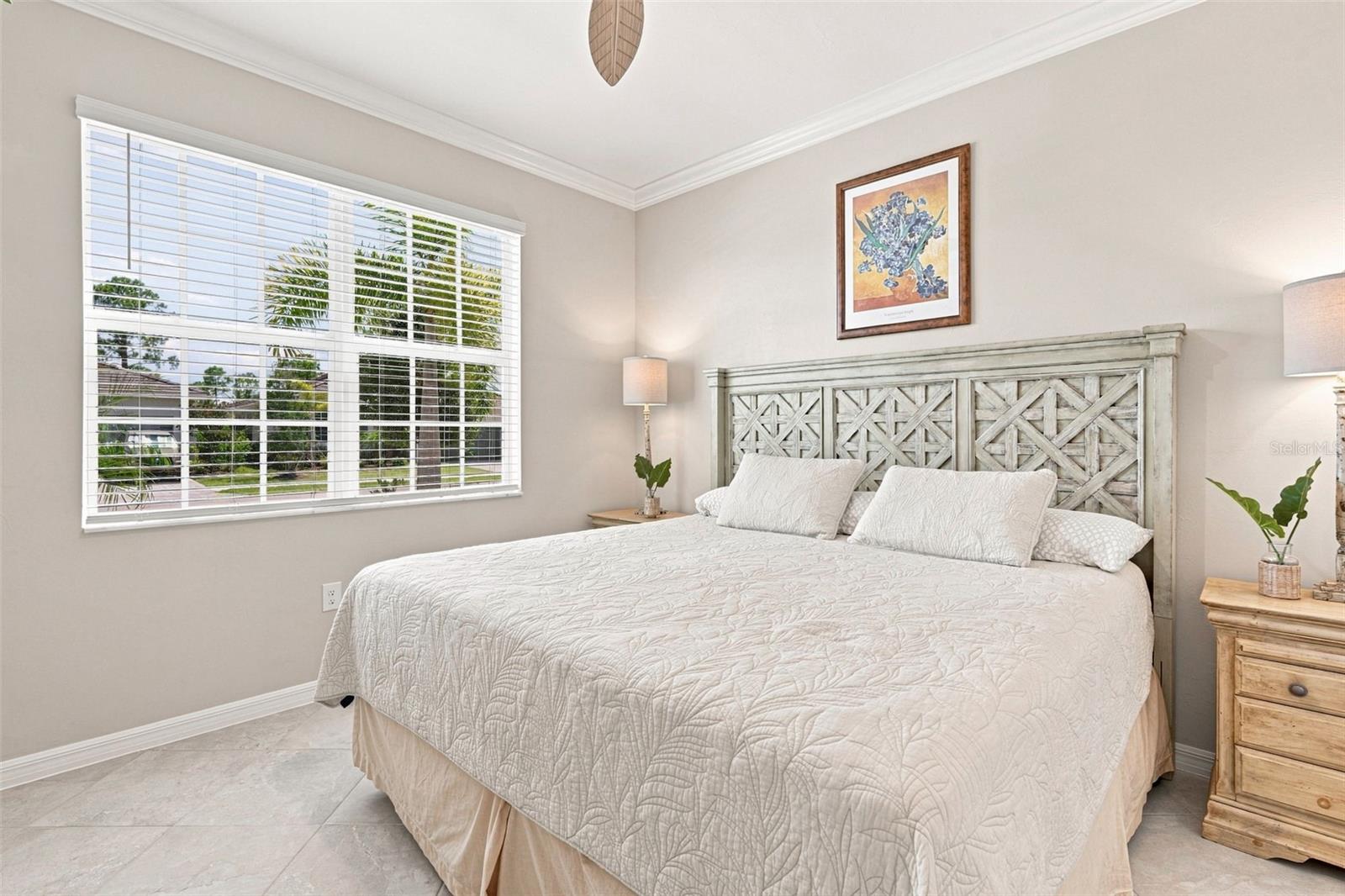 11390 BURGUNDY DR — photo 35