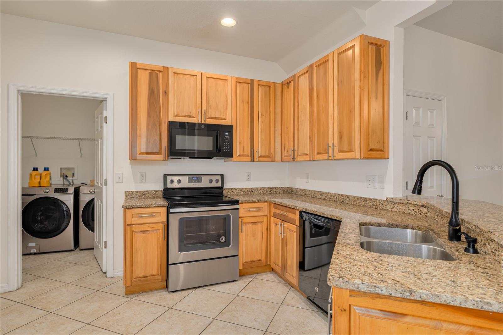 13204 SAN BLAS LOOP — photo 8