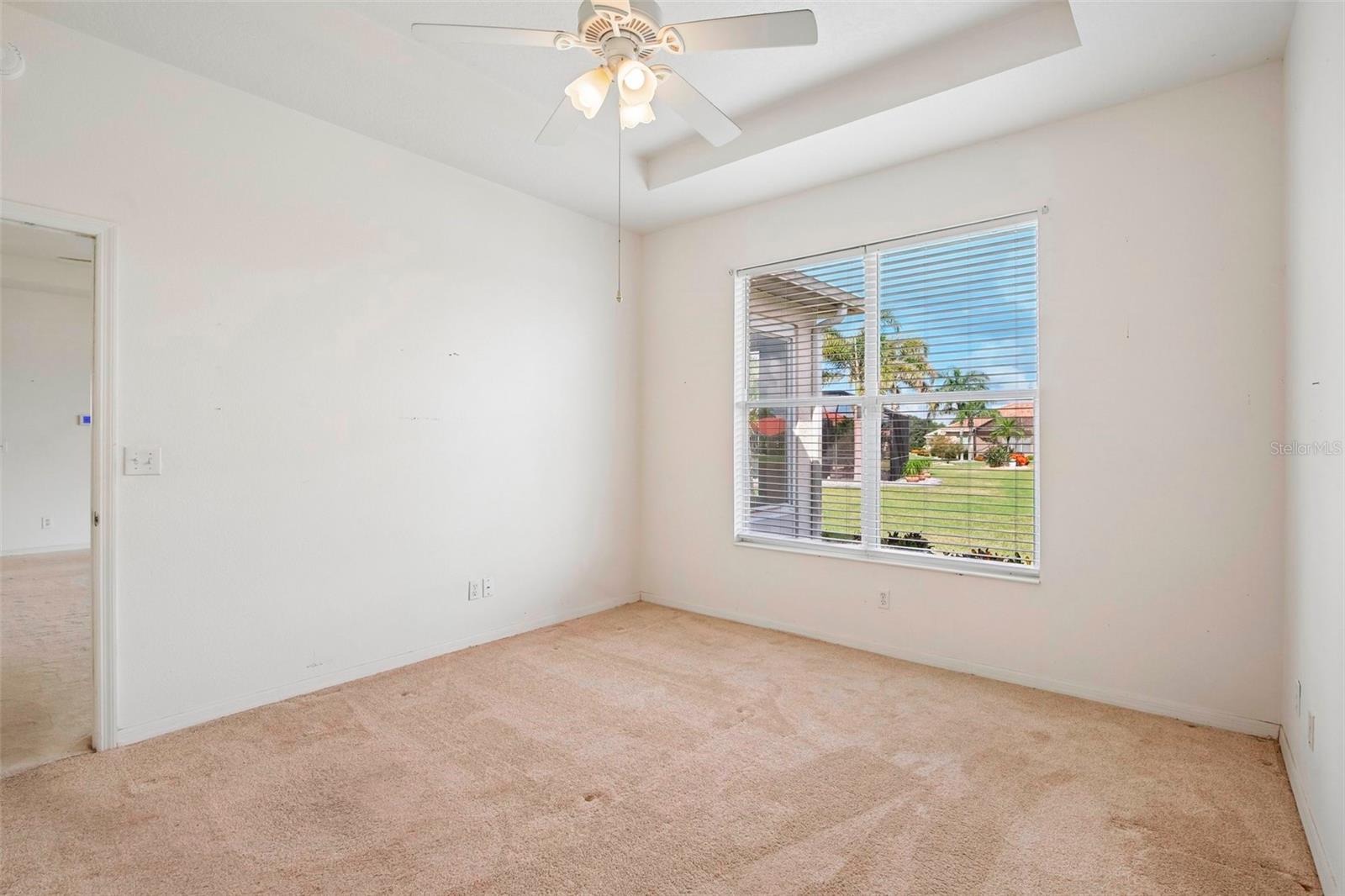 1104 VILLEROY DR — photo 27