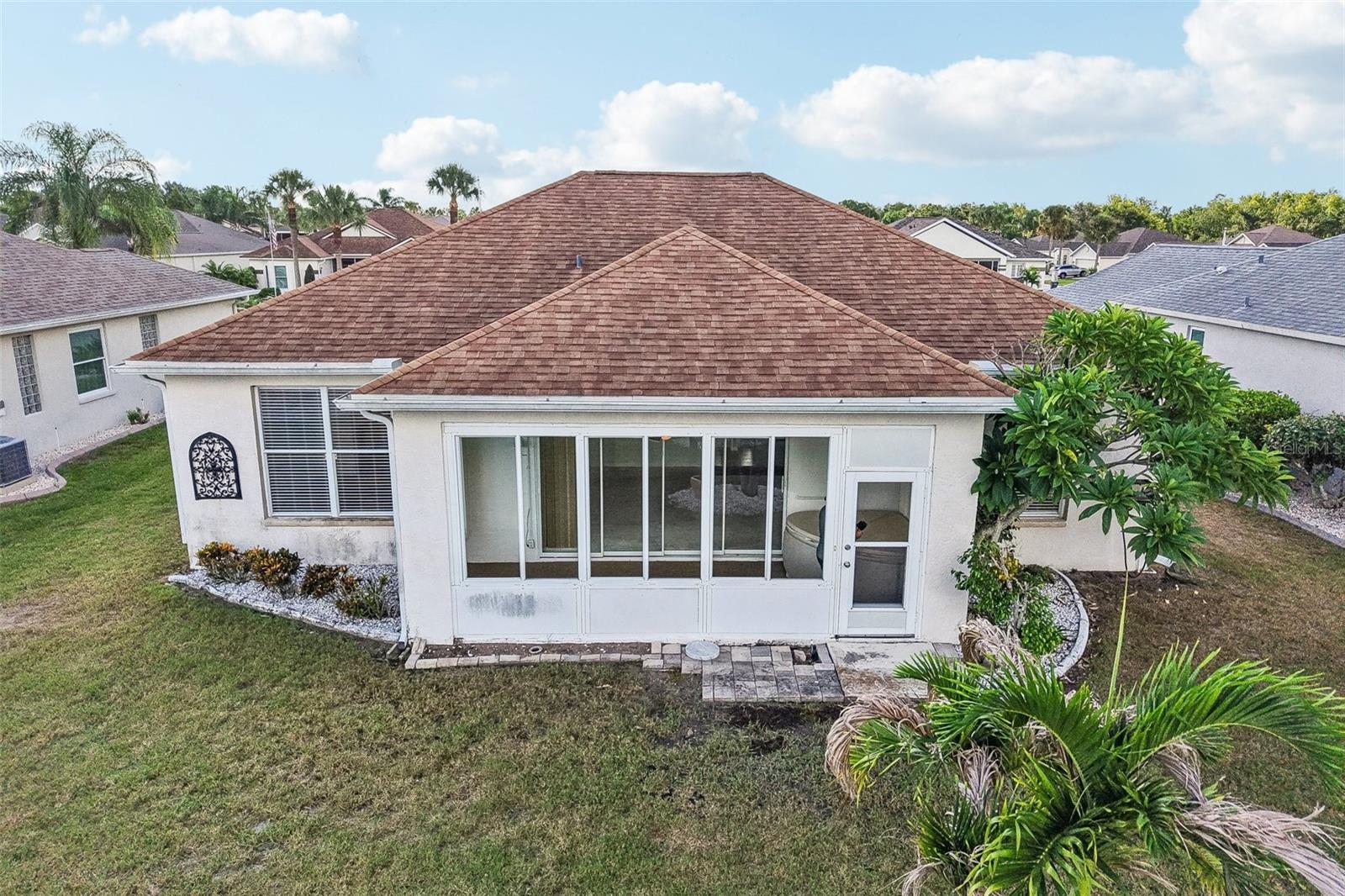 1104 VILLEROY DR — photo 46