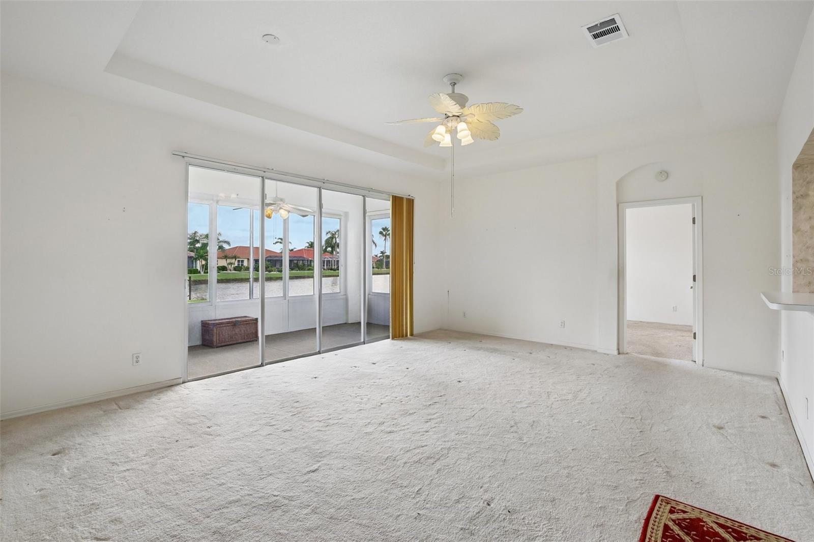 1104 VILLEROY DR — photo 20