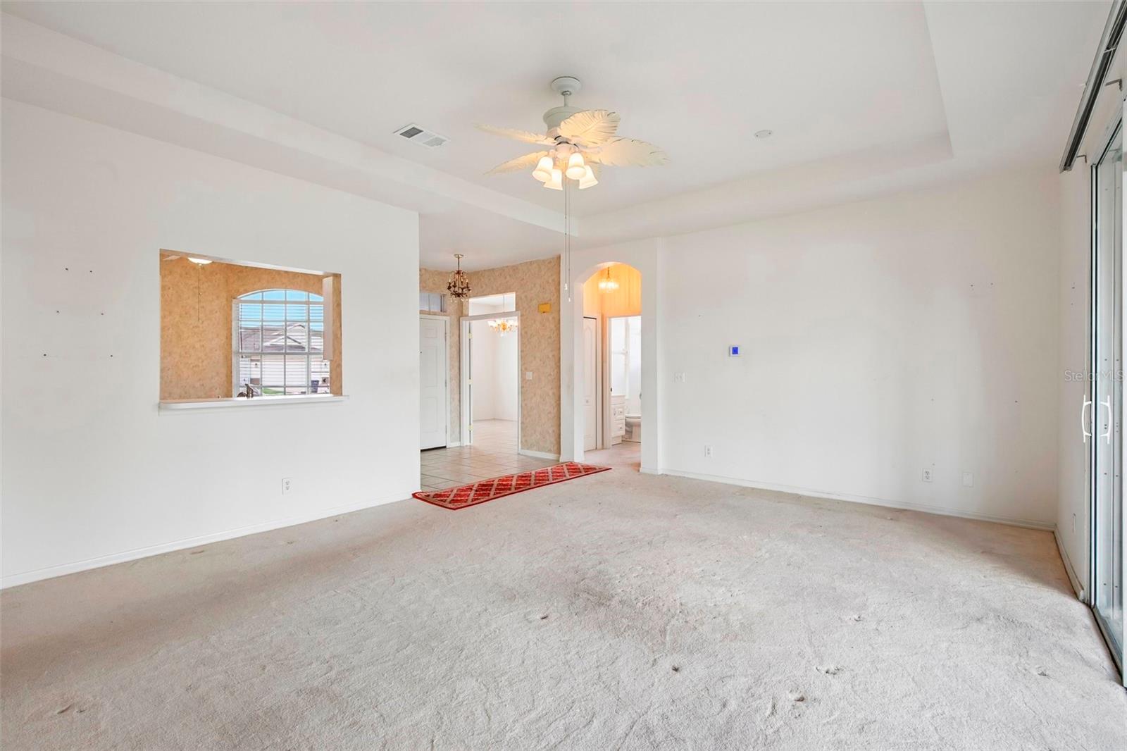 1104 VILLEROY DR — photo 17