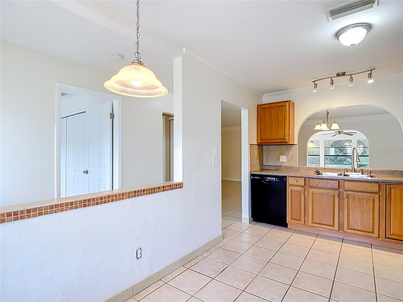 11510 PAMPAS DR — photo 11