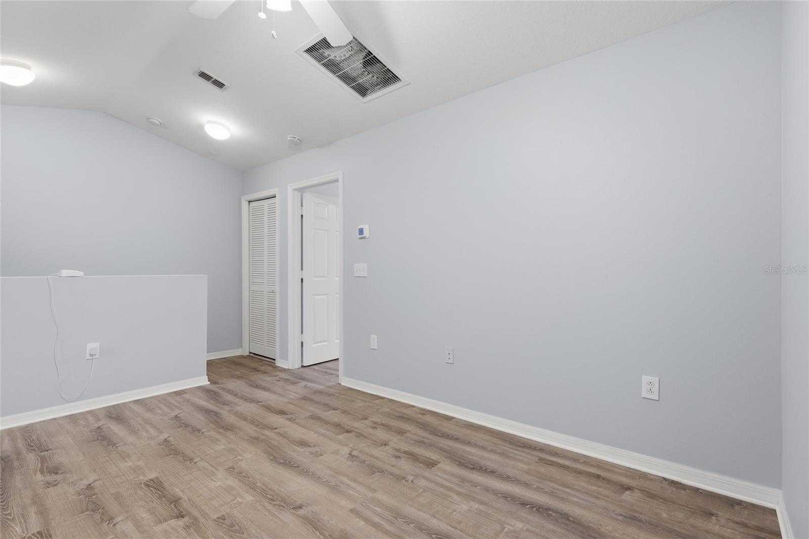 20456 NEEDLETREE DR — photo 16