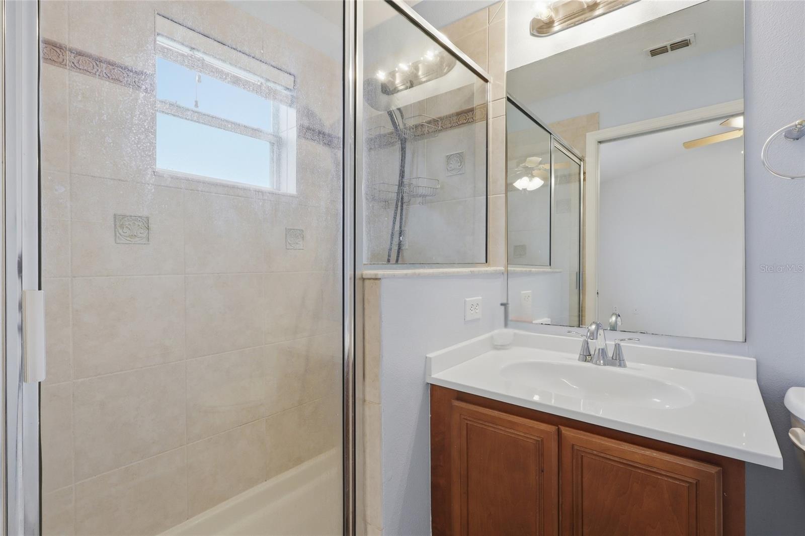20456 NEEDLETREE DR — photo 19