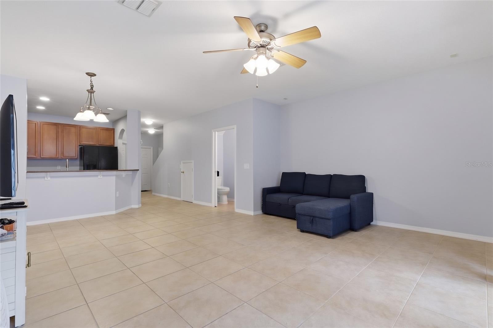 20456 NEEDLETREE DR — photo 10