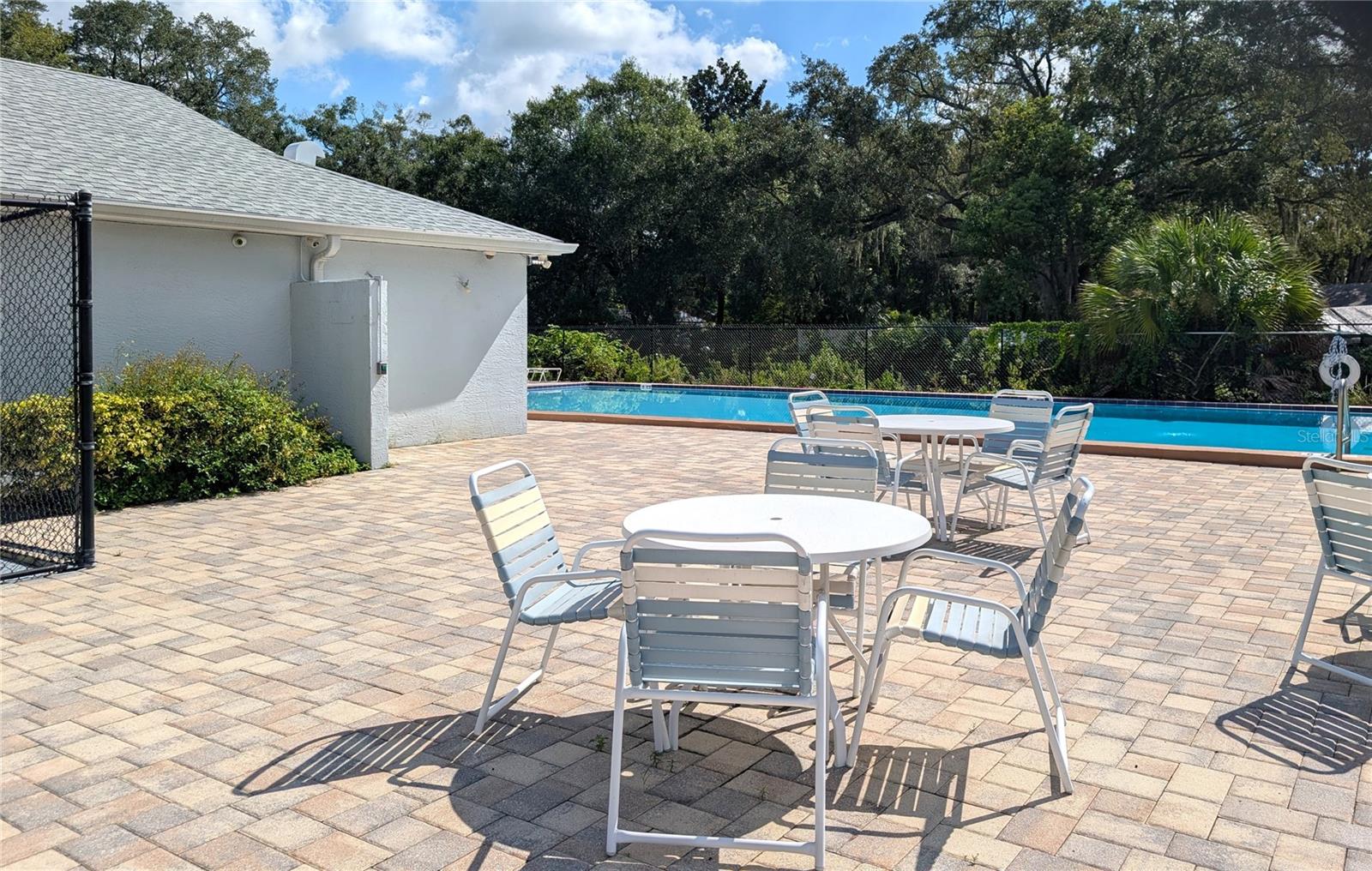 4053 DOLPHIN DR — photo 17