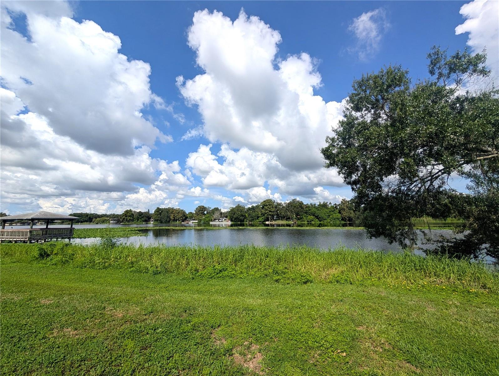 4053 DOLPHIN DR — photo 20