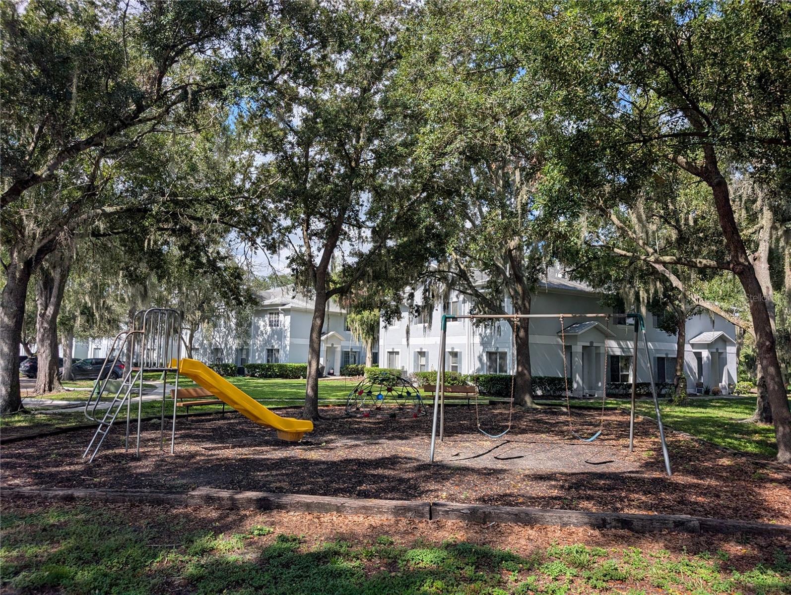 4053 DOLPHIN DR — photo 16